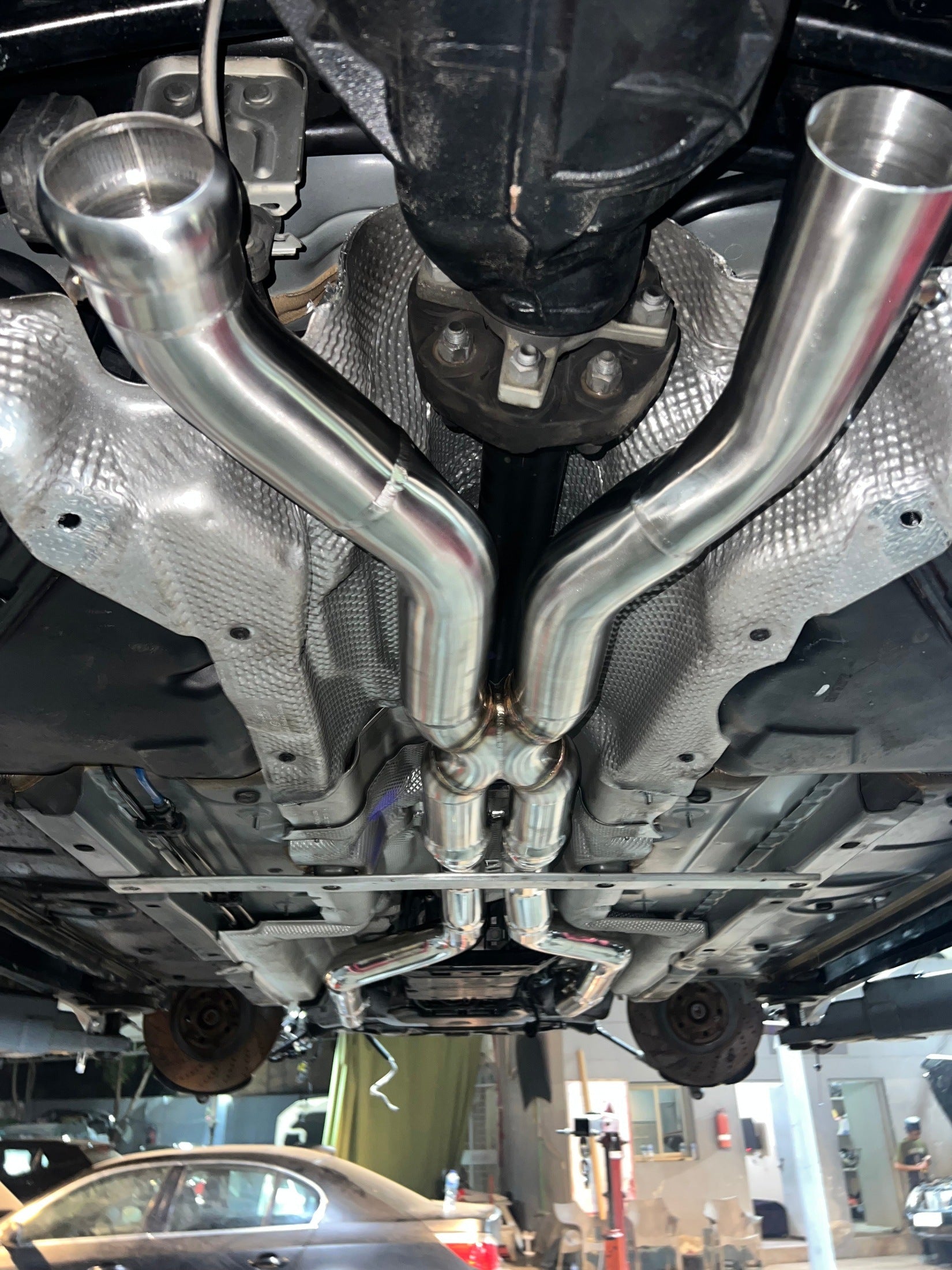 Carology Performance W204 C63 Valvetronic Exhaust System - Stainless Steel